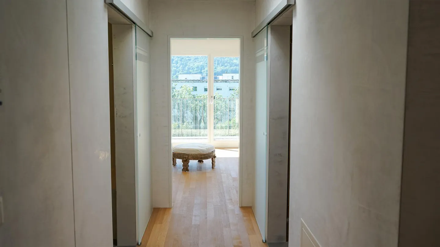 Attico di alta qualità di 3,5 locali in posizione privilegiata con terrazza sud e nord - Foto 5 di 10