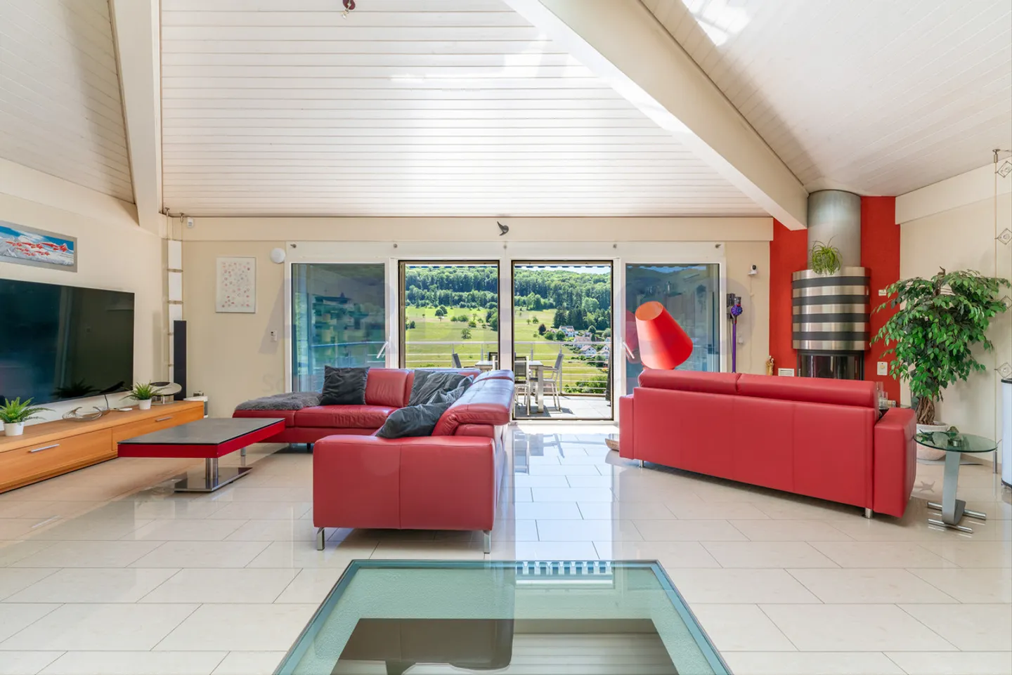 Single house for sale - Photo 2 of 8