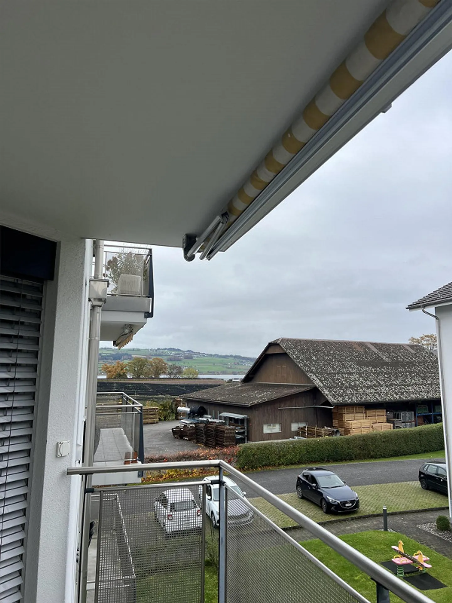 Spacious 5.5-room apartment in Oberkirch - Photo 8 of 9