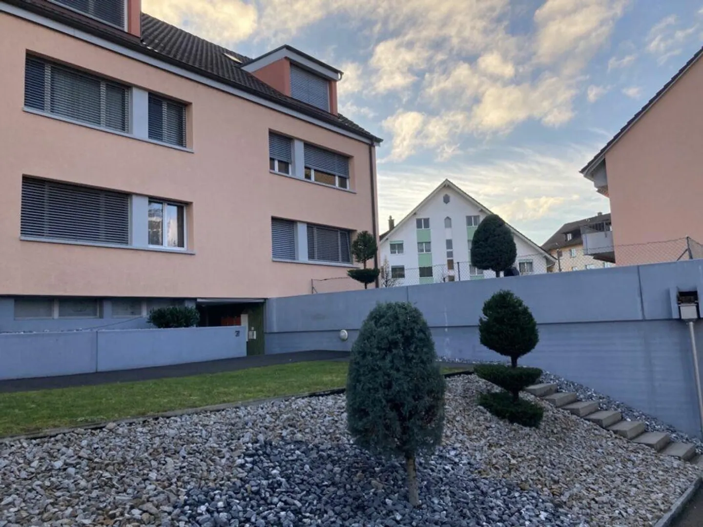 Hochwertige Erdgeschosswohnung - Foto 1 von 9