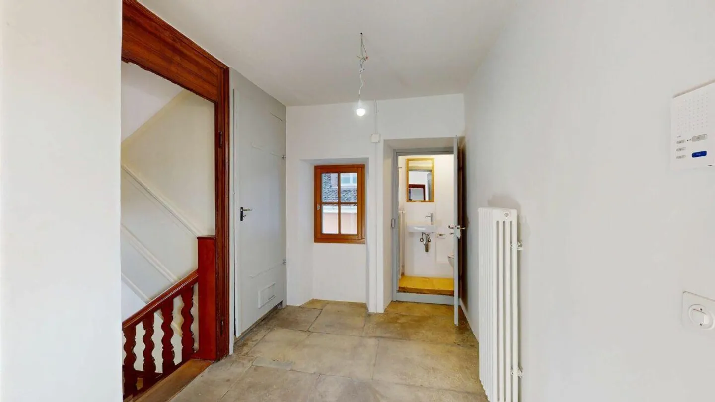 Fascino moderno di un vecchio edificio nel cuore di Sursee - Foto 6 di 11