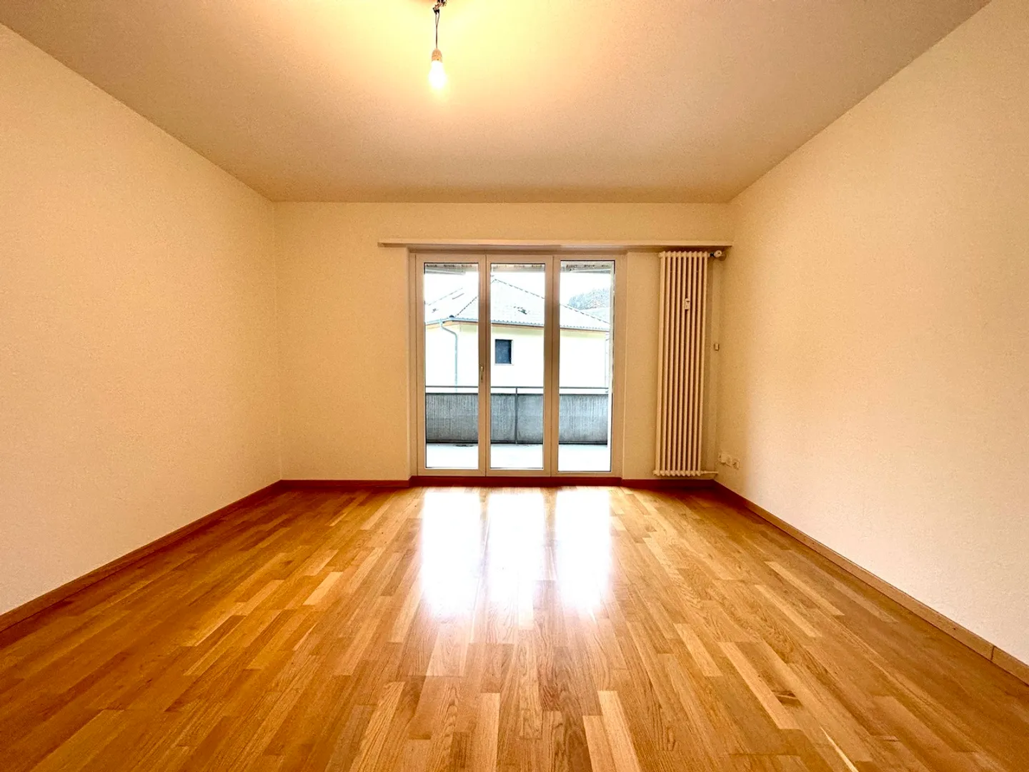 Günstige Wohnung mit Balkon - Foto 2 von 10