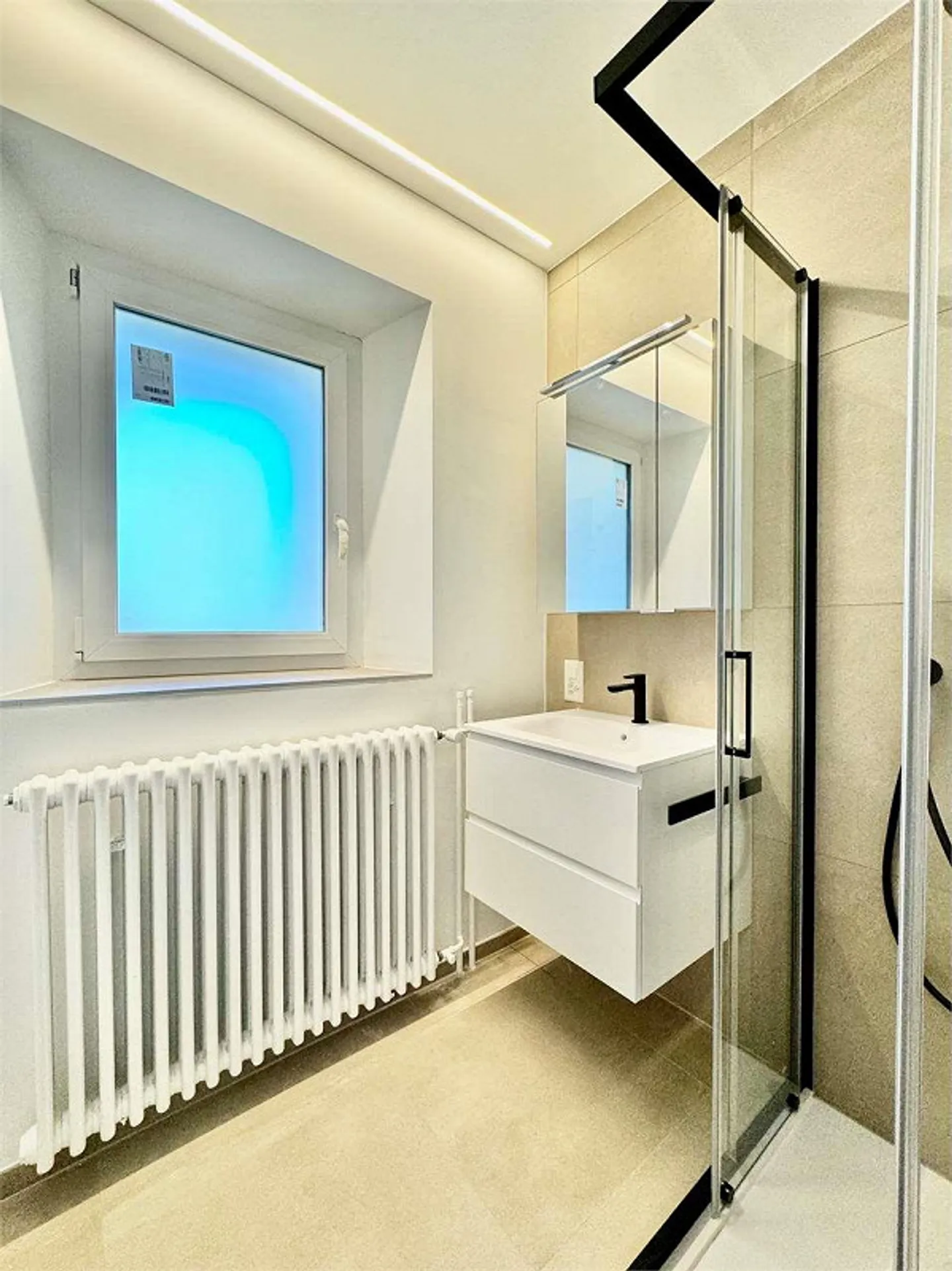 Nouveau duplex de 3,5 pièces à Gambarogno - Photo 11 sur 13