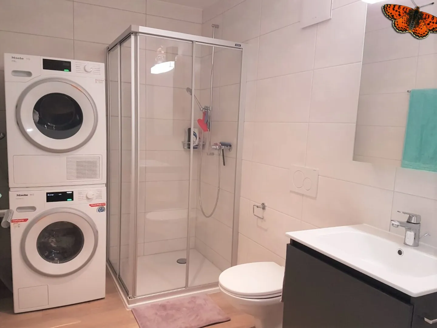 MAGNIFIKANTE 2 ½ ZIMMER MIT GROSSER BALKON! - Foto 5 von 7