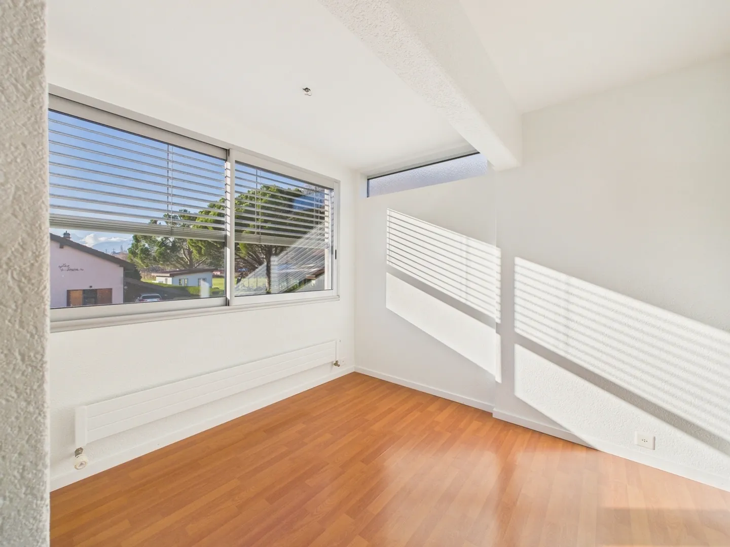 Luminoso appartamento di 5 stanze a Granges VS - Foto 6 di 12