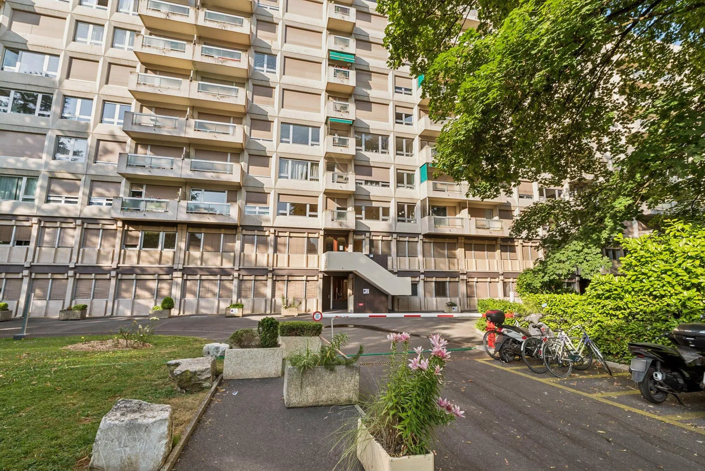 Exclusivité : Champel - appartement traversant, calme et recherché - Photo 12 sur 12