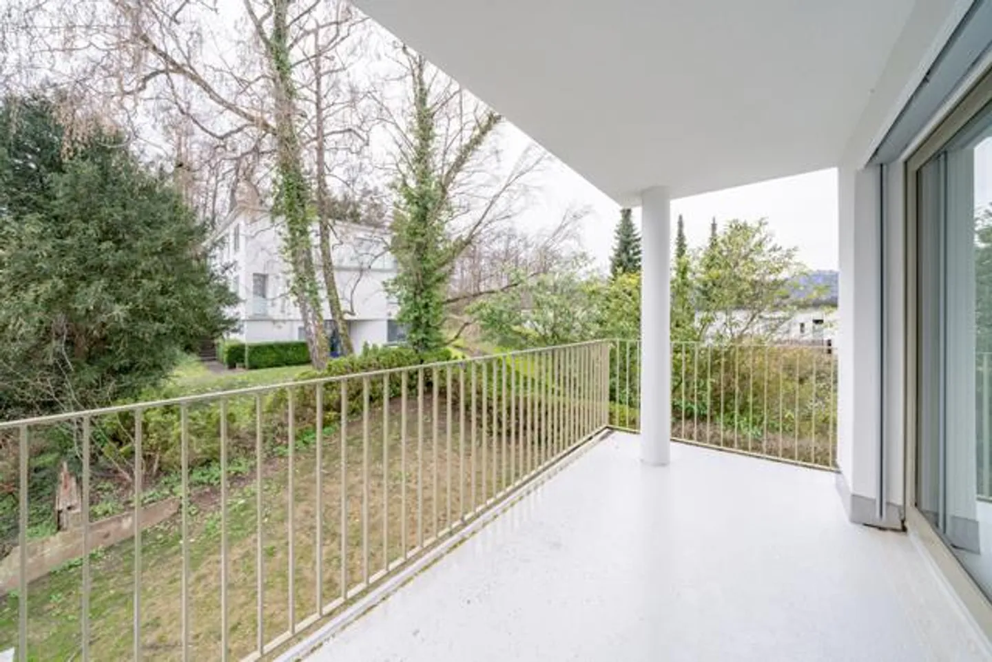 Modernes Apartment in Kilchberg - Foto 12 von 14