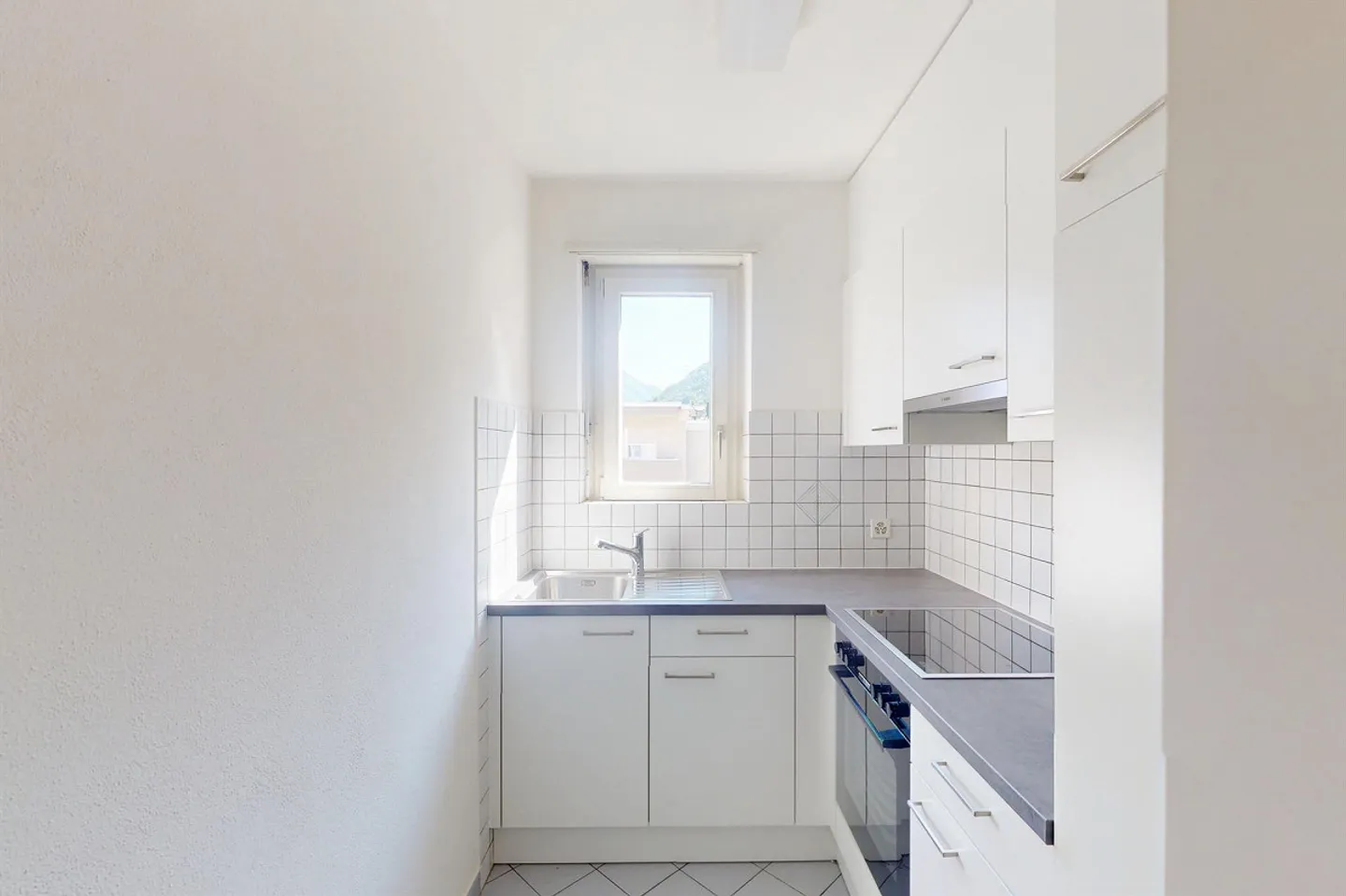 Leben in Ruhe mit Super-Aktion - Foto 1 von 7