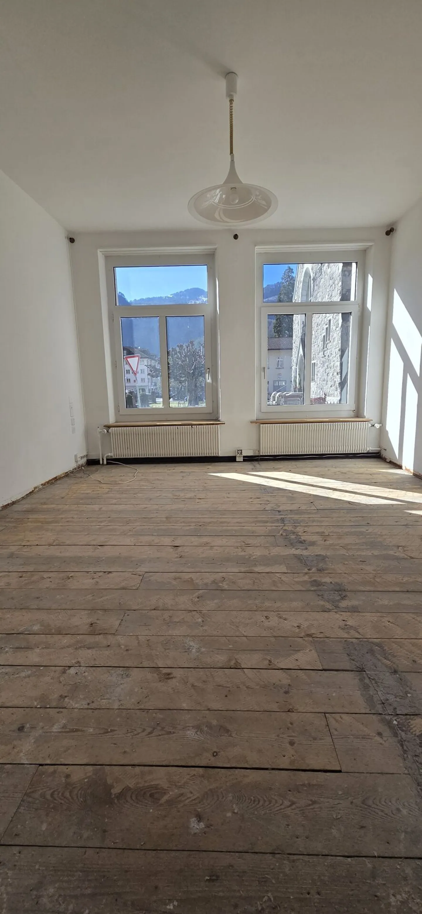 Spazio commerciale in affitto in una posizione centrale - 16,5 m2 - Foto 7 di 8