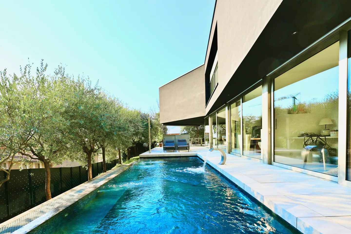 Villa in vendita - Foto 1 di 28