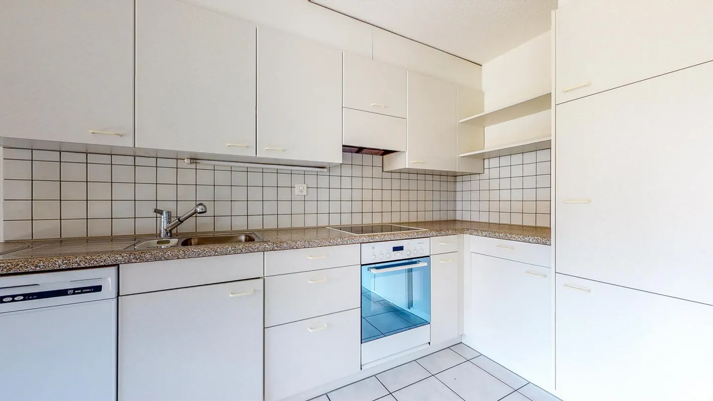 Geräumige helle Wohnung in Düdingen - Foto 3 von 6