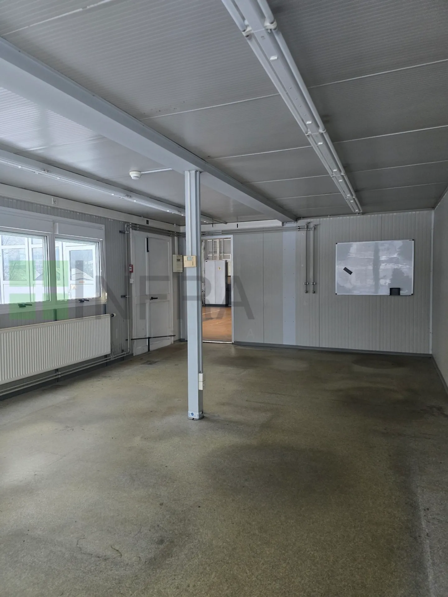 Lagerfläche von 126 m2 in der Industriezone von Delémont - Foto 7 von 9