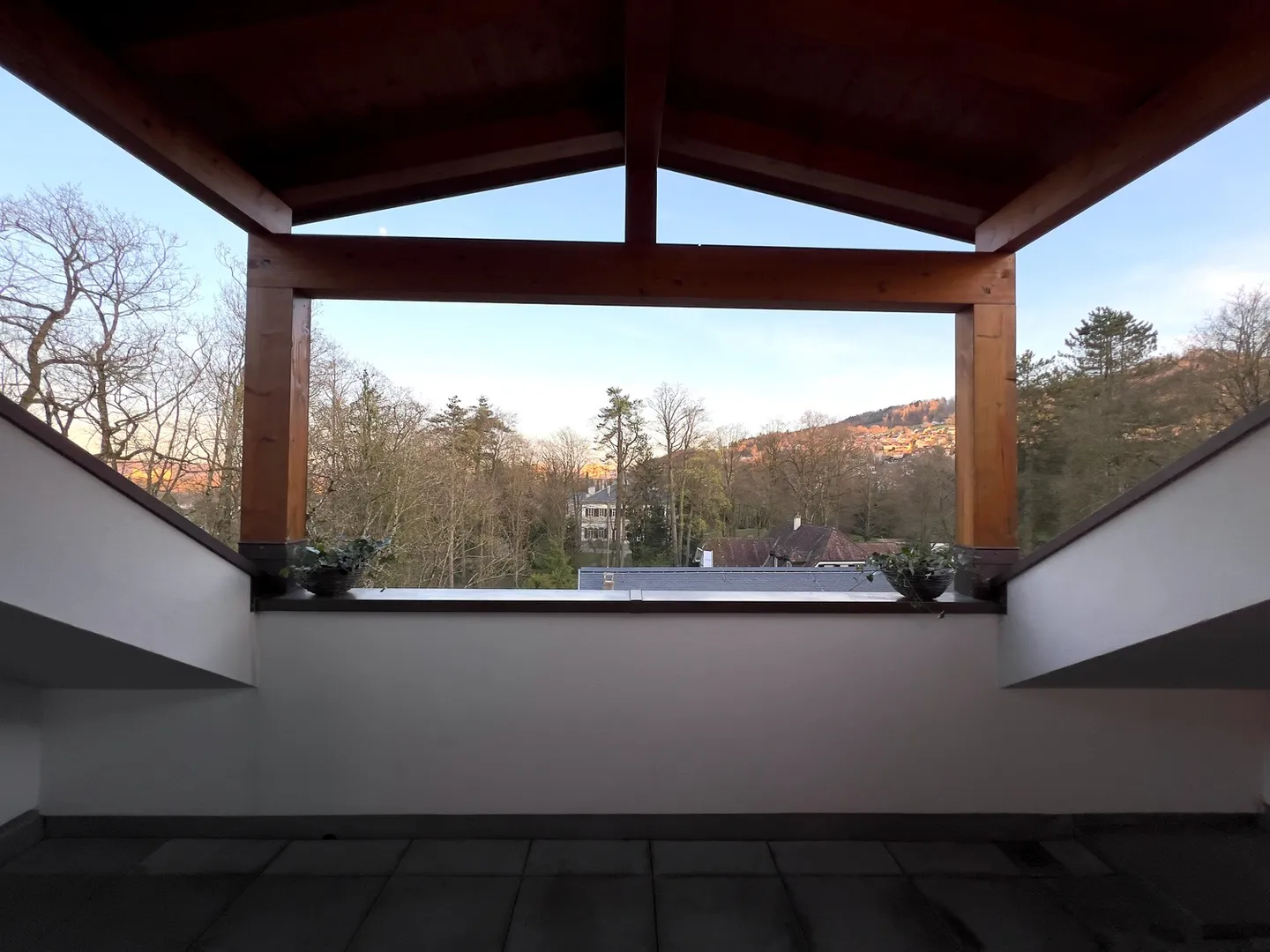 APPARTEMENT 2½ PIÈCES À BERNE - WEISSENBÜHL, MEUBLÉ, TEMPORAIRE - Photo 8 sur 10