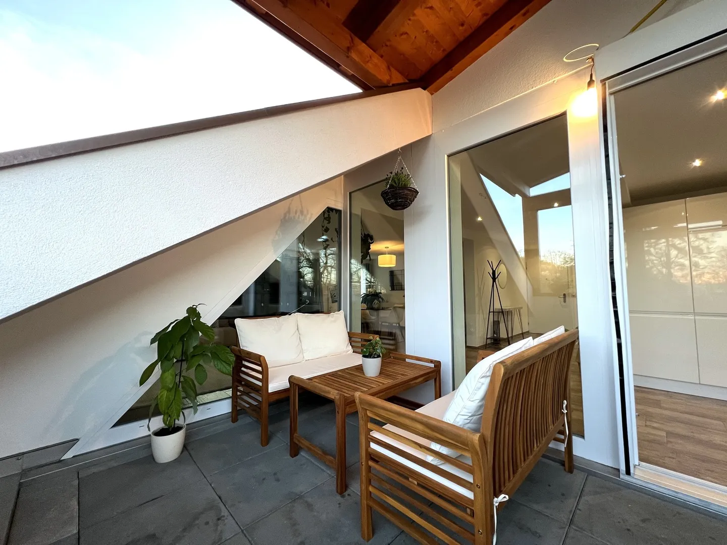 APPARTEMENT 2½ PIÈCES À BERNE - WEISSENBÜHL, MEUBLÉ, TEMPORAIRE - Photo 9 sur 10