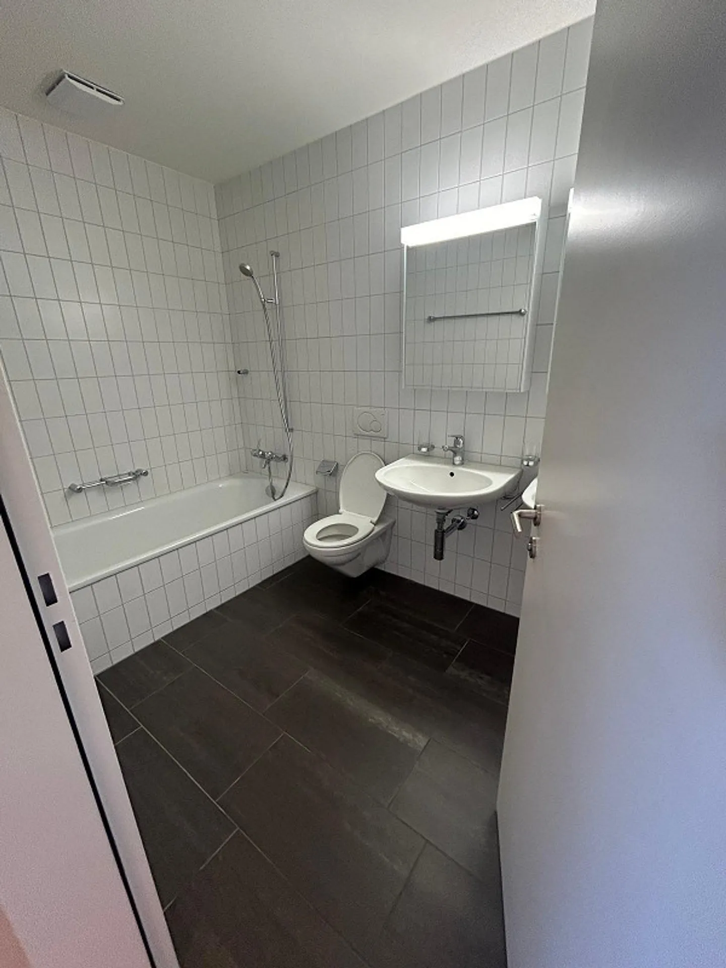 Family-friendly development - Photo 5 of 8