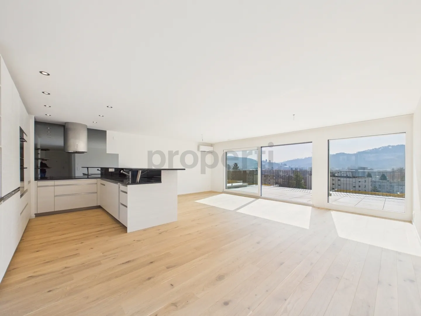 Appartamento moderno di 4,5 stanze con terrazze soleggiate a Winterthur - Foto 1 di 10