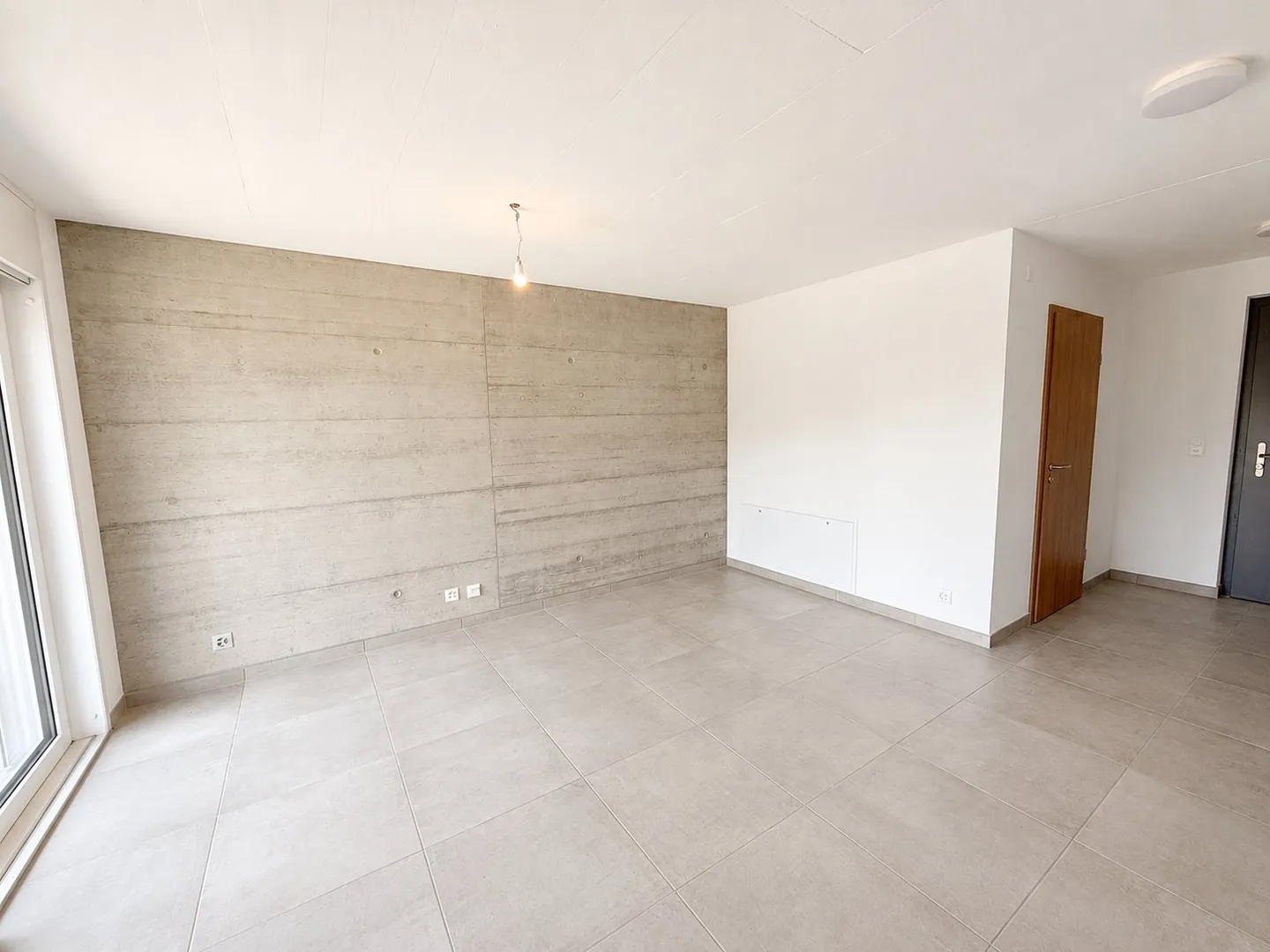 Modernes Apartment in der Natur - Foto 3 von 9