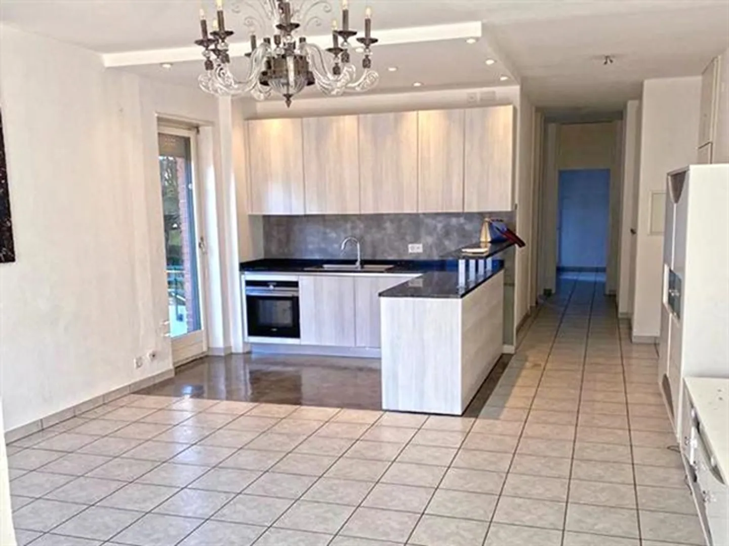 LUGANO - BEL APPARTEMENT - 4.5 PIÈCES - Photo 1 sur 6