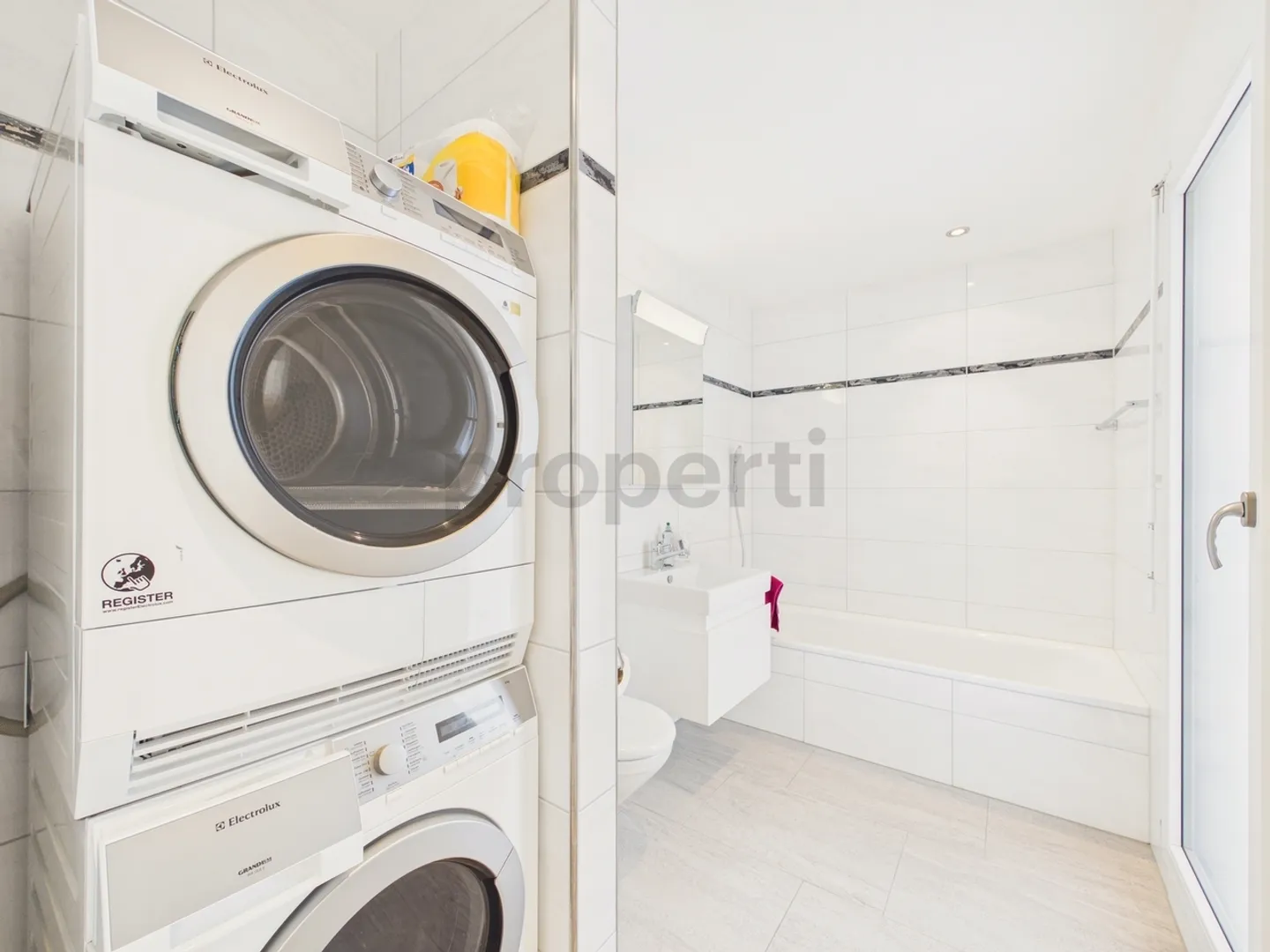 Appartamento moderno di 4,5 stanze con terrazze soleggiate a Winterthur - Foto 7 di 10
