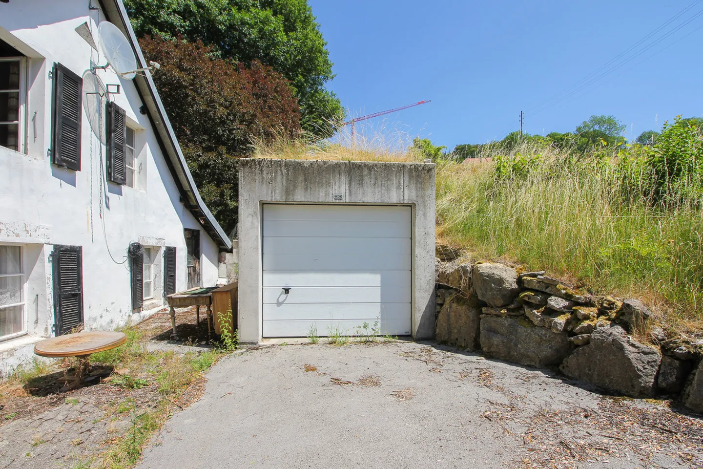 Maison individuelle avec 4,5 pièces et garage à rénover - Photo 18 sur 20