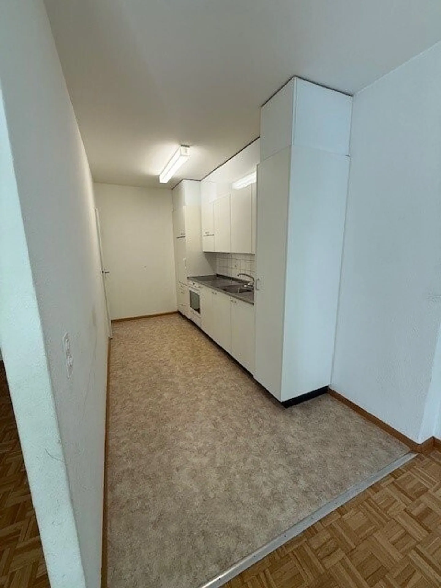Joli appartement de 2,5 pièces dans le quartier de Hegenheimer - Photo 4 sur 6