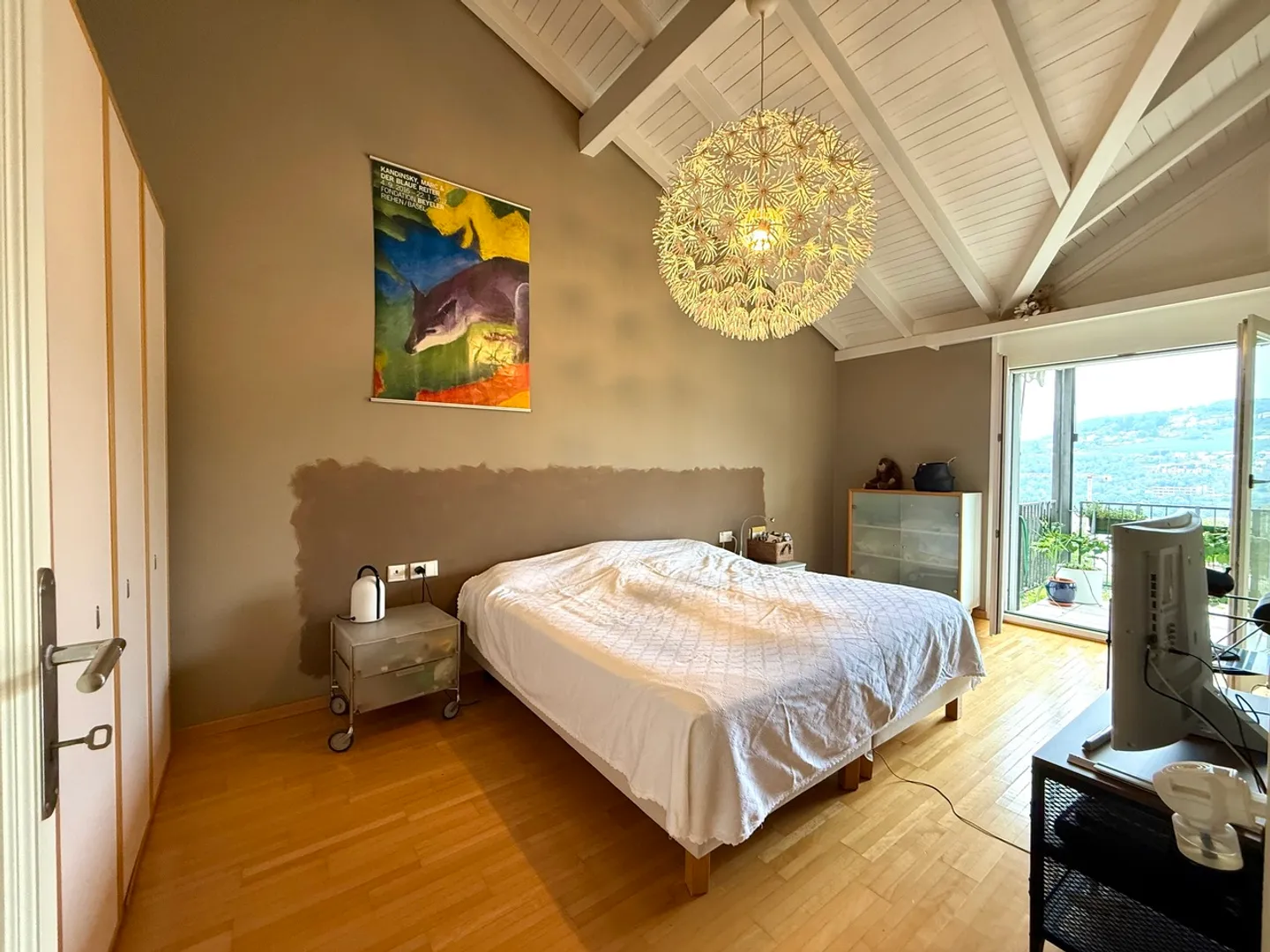 Beautiful Row House Villa with View - Photo 9 of 14