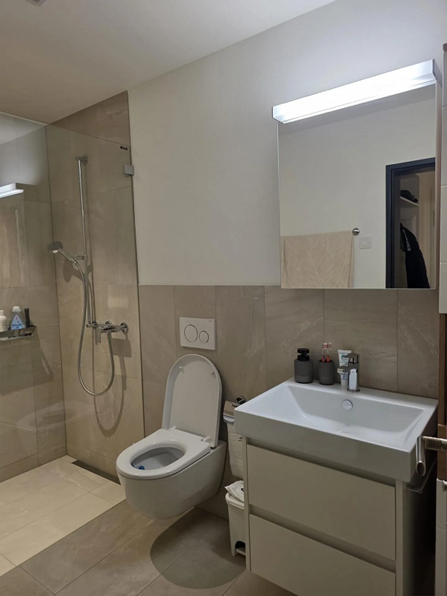 Moderne 2,5-Zimmer-Wohnung - Foto 7 von 10