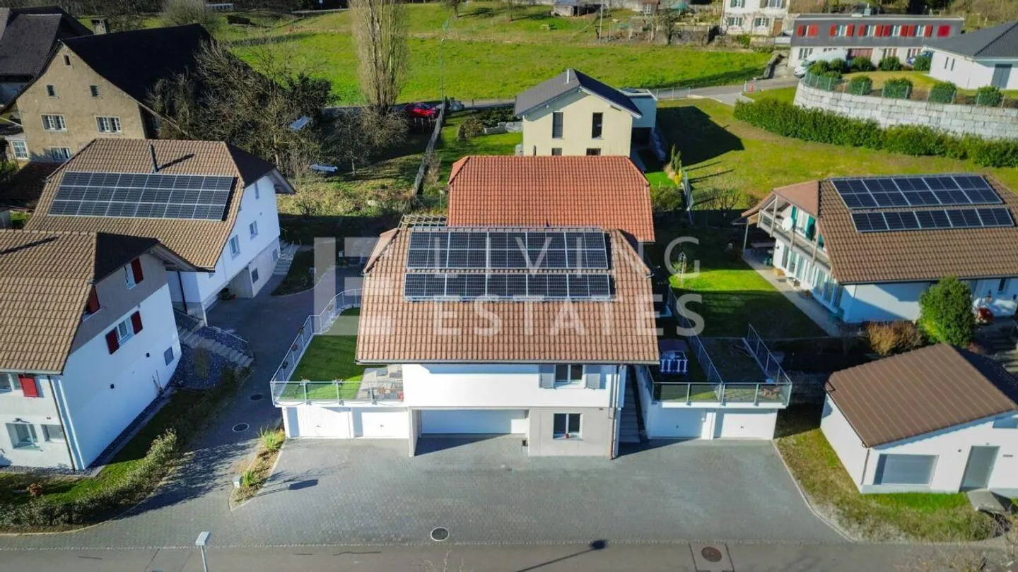 CASA BENESSERE CON SPAZIO PER IL TUO PARCO AUTO - INDIPENDENTE. SOSTENIBILE... - Foto 1 di 19