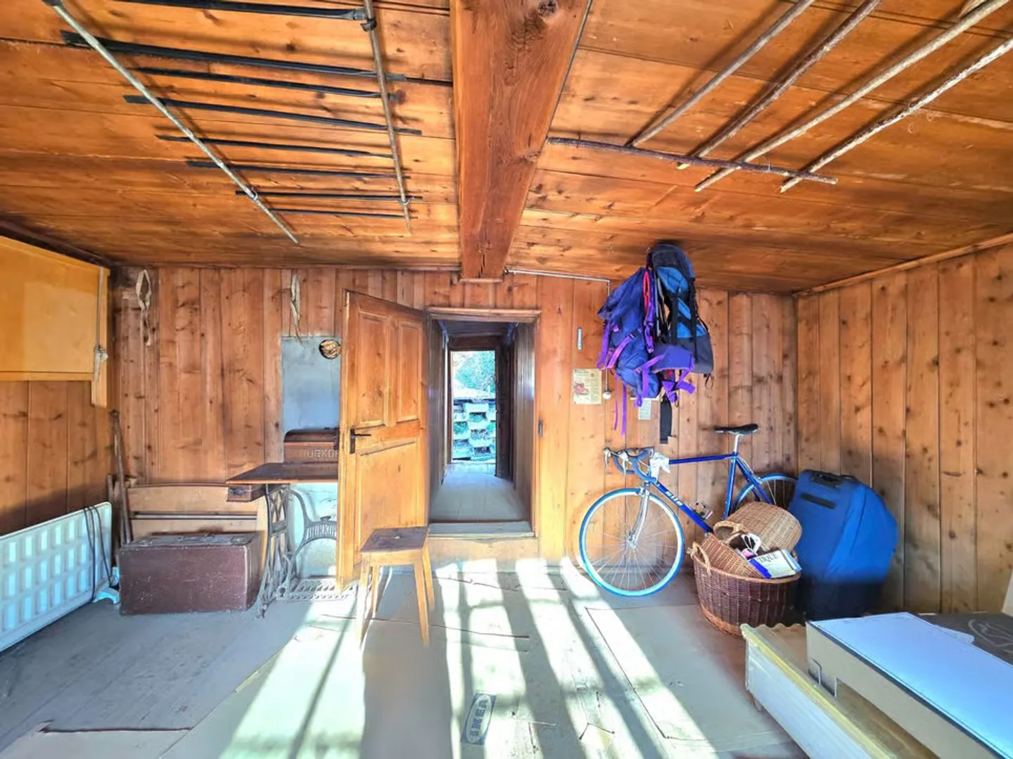 Authentisches Dorfhaus mit 2 Wohnungen zum Renovieren in St-Martin (Val d'Hérens) - Foto 7 von 13
