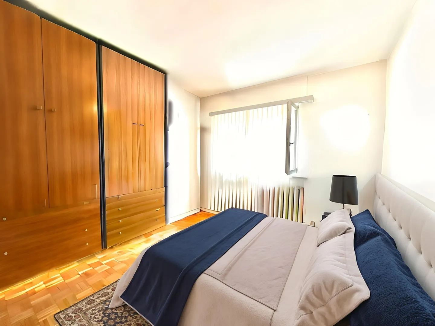 Geräumiges 5,5-Zimmer-Haus mit bebaubarem Garten (R2) und 4 Garagen in Bedano TI - Foto 7 von 11