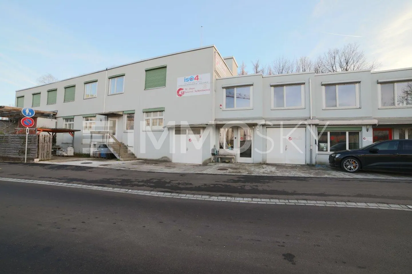 Vielseitige Gewerbefläche - Foto 2 von 5