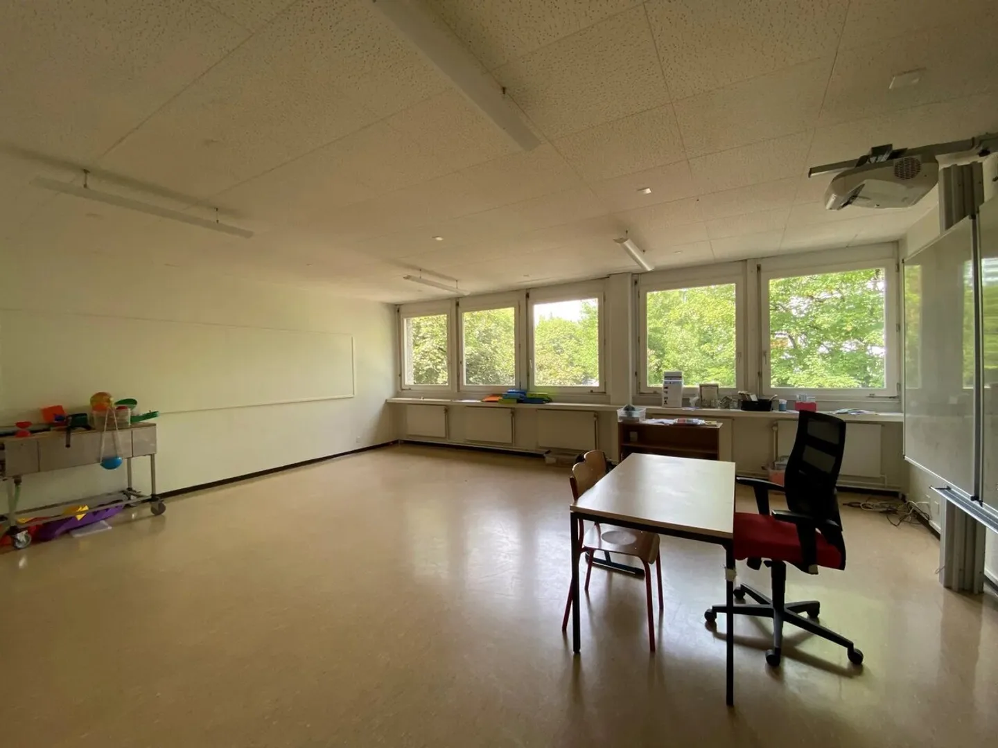 Offices for rent in Petit-Saconnex in a private building - Photo 12 of 13