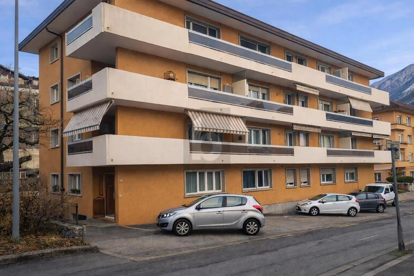 4,5-Zimmer-Wohnung - Foto 1 von 6