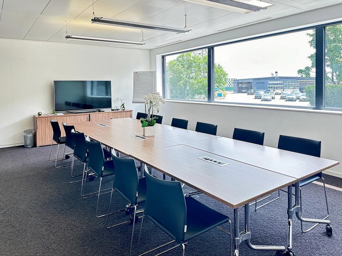 Privatbüro für 50 im Regus Business Park - Foto 6 von 12