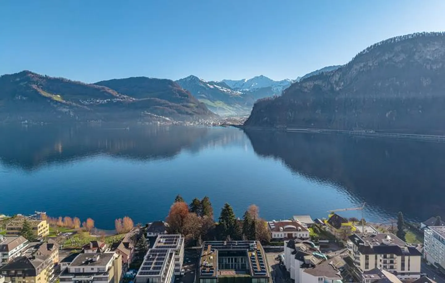 APPARTAMENTO DA SOGNO DI 4,5 STANZE CON VISTA LAGO A HERGISWIL NW - Foto 8 di 9