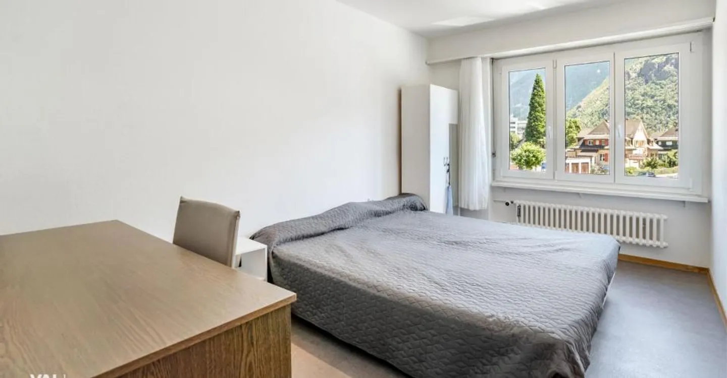 Bright 4.5-room apartment in a top location - right by the Visp train station! - Photo 8 of 13