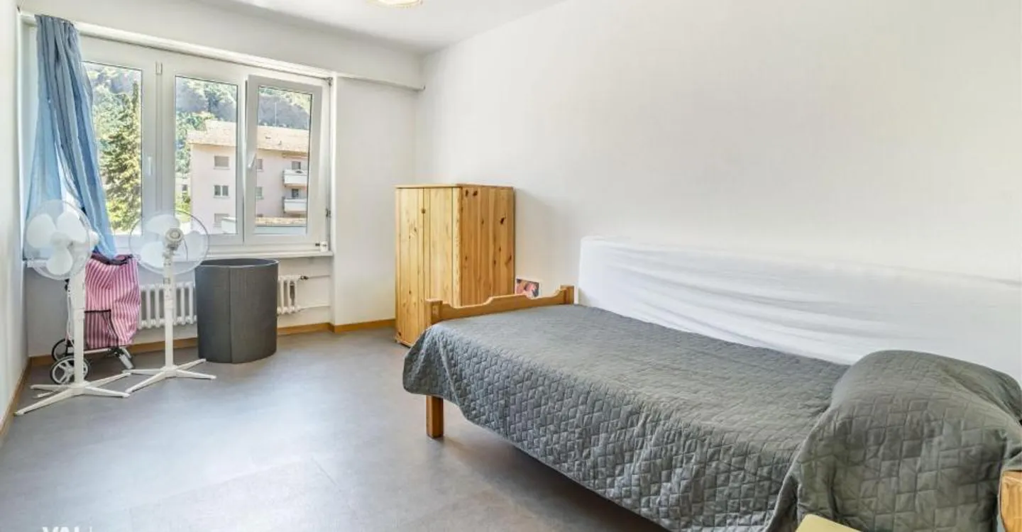 Bright 4.5-room apartment in a top location - right by the Visp train station! - Photo 9 of 13