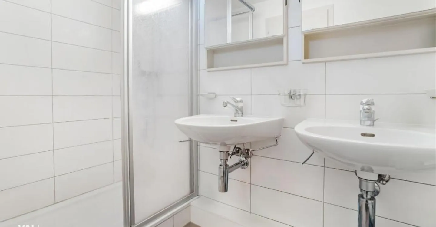 Bright 4.5-room apartment in a top location - right by the Visp train station! - Photo 10 of 13