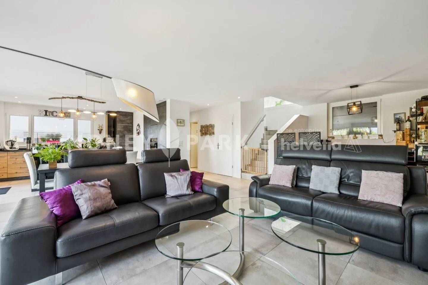 Bella villa bifamiliare di 5,5 locali a Pomy - Foto 2 di 13