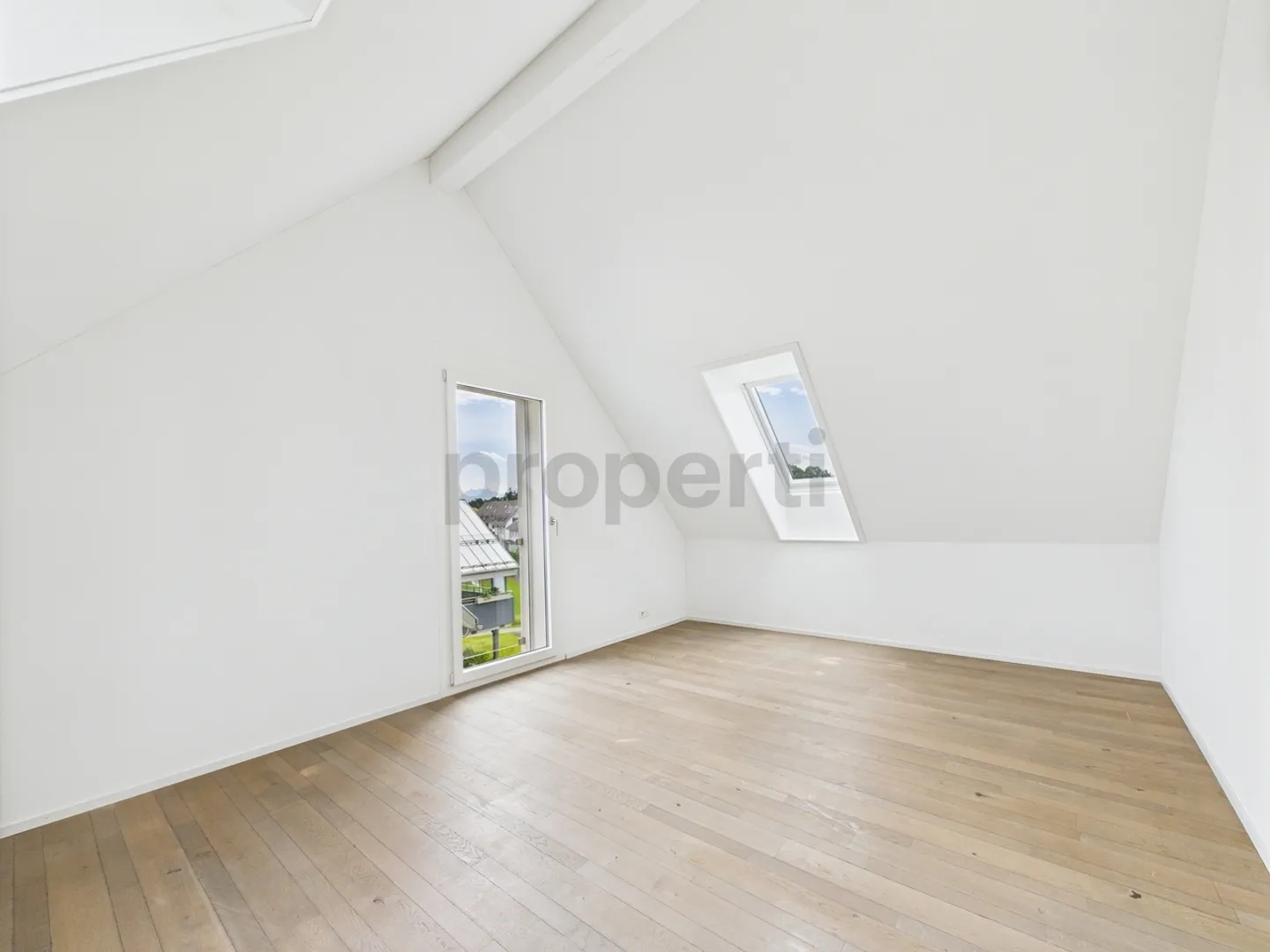 Appartamento duplex unico di 5,5 stanze a Bubikon, Canton di Zurigo - Foto 7 di 10