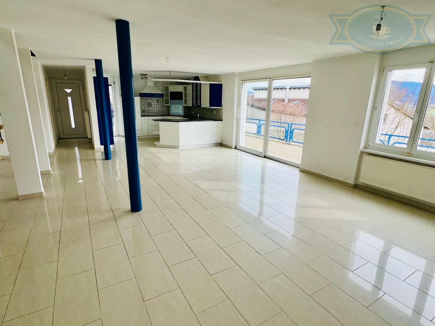 Edificio con due appartamenti affittati a Delémont - Foto 6 di 18