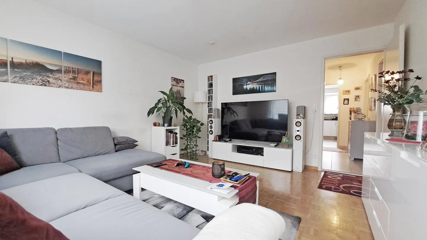 3.0-Zimmer Wohnung in Eglisau - Foto 2 von 12