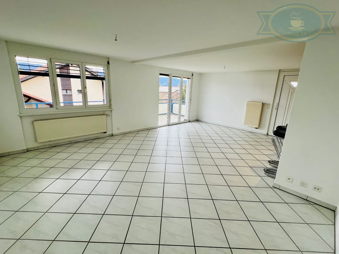 Edificio con due appartamenti affittati a Delémont - Foto 15 di 18