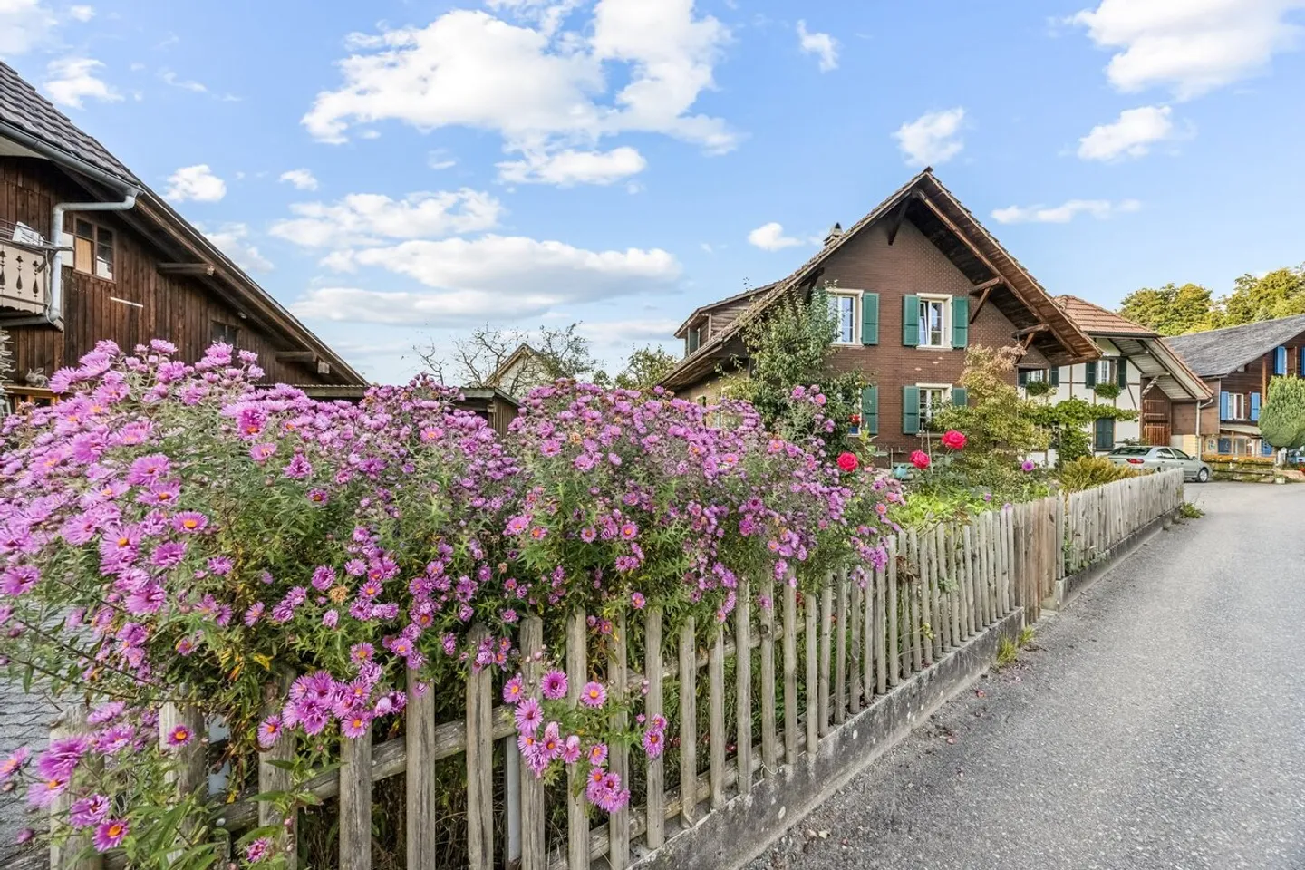 Casa unifamiliare con giardino e potenziale di ampliamento - Foto 1 di 9