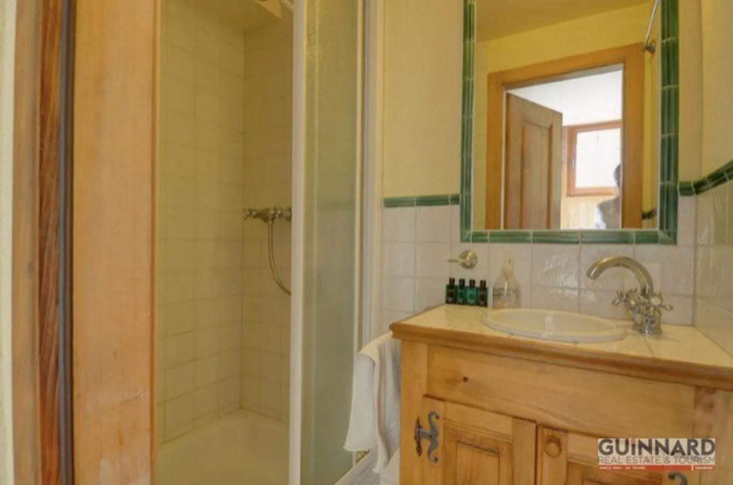 Chalet for sale - Photo 15 of 22