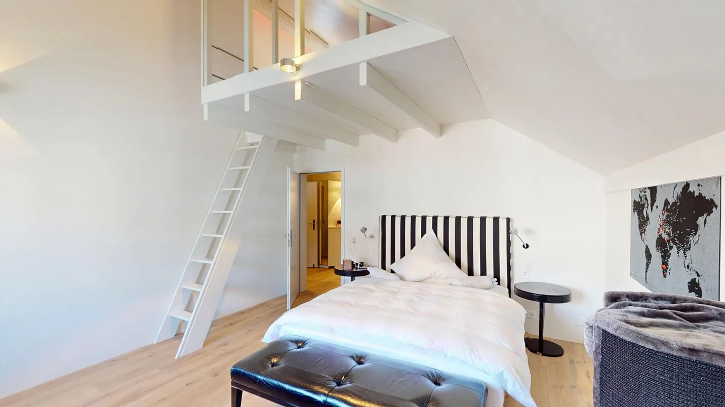 Maison individuelle de 6 pièces très bien entretenue avec un paradis de jardin de rêve dans un emplacement calme à Reinach - Photo 8 sur 14