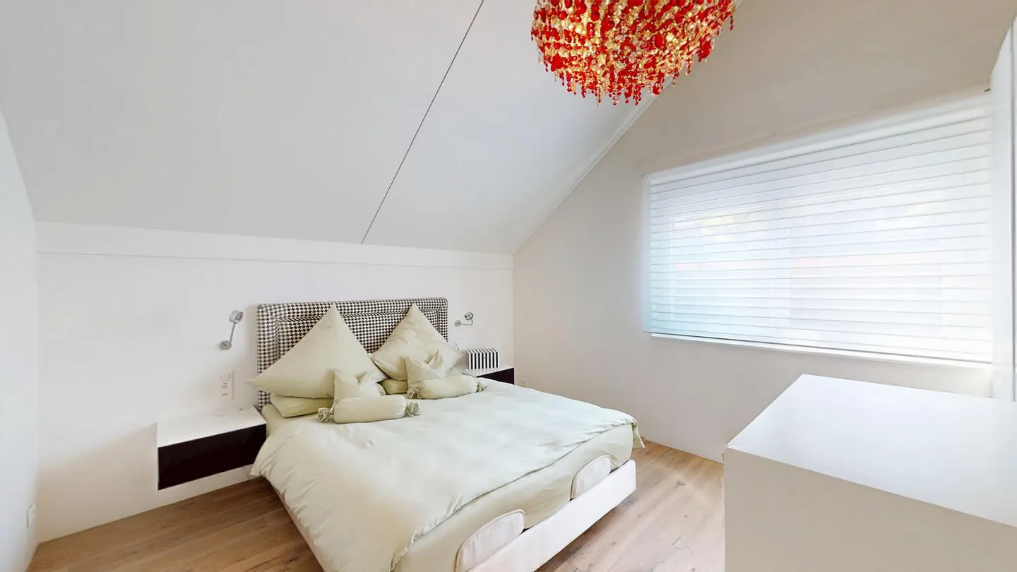 Maison individuelle de 6 pièces très bien entretenue avec un paradis de jardin de rêve dans un emplacement calme à Reinach - Photo 10 sur 14