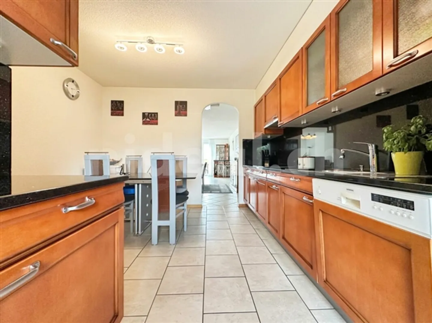 Appartamento di 6 stanze di 164 m² a Renens - Foto 4 di 17