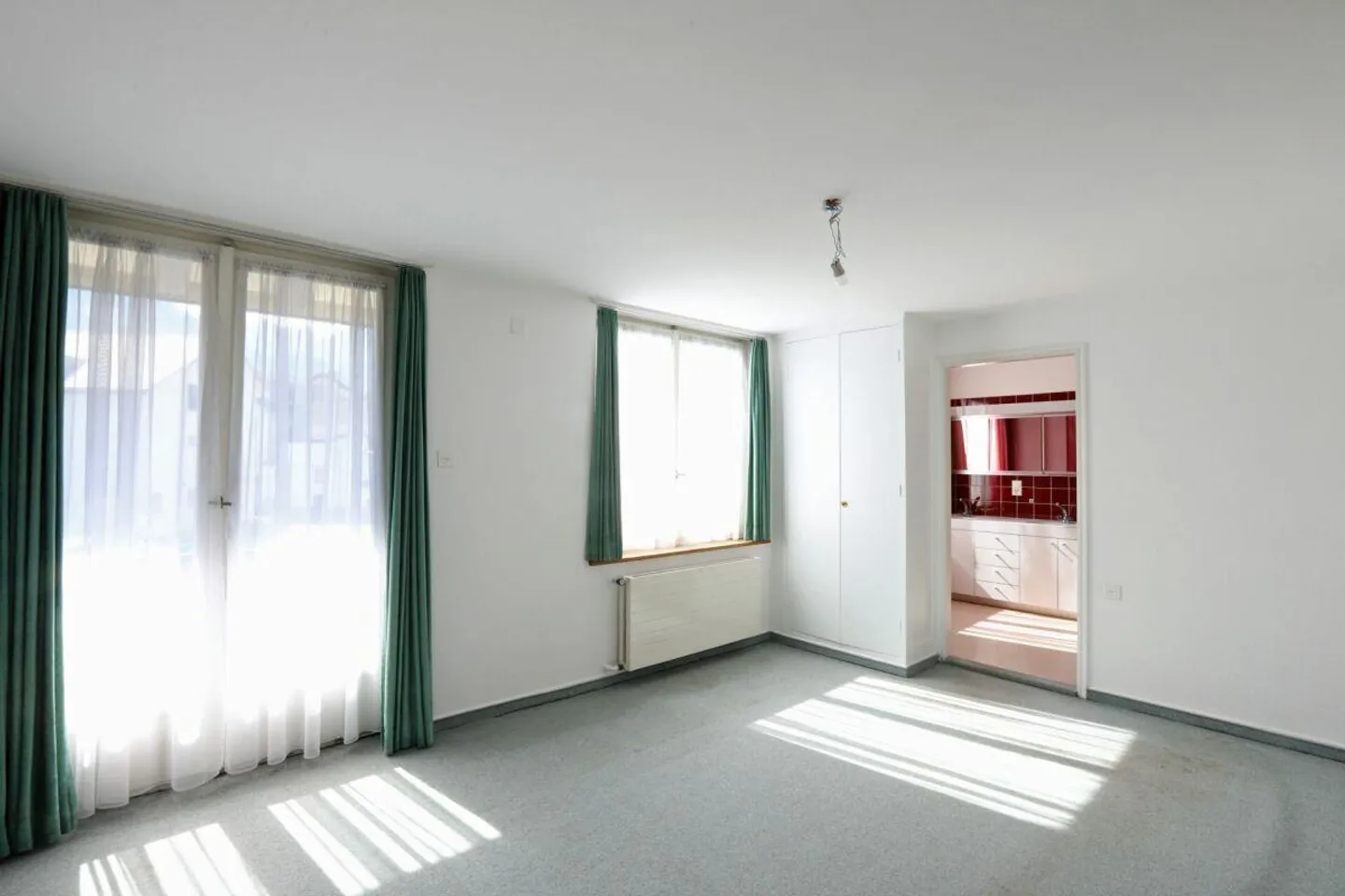 Maison résidentielle majestueuse de 10 pièces avec potentiel - Photo 8 sur 10