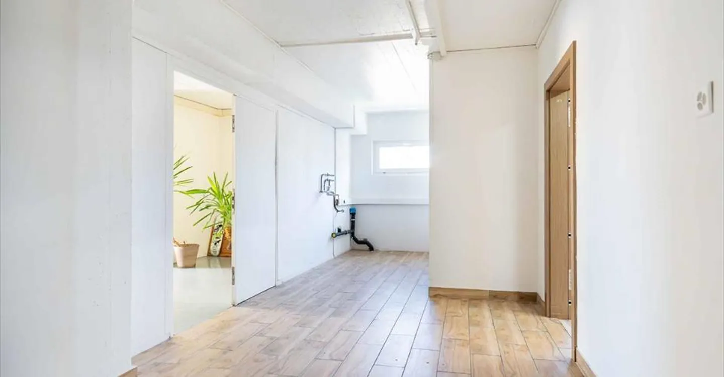 Spazio ufficio in affitto - Foto 3 di 8